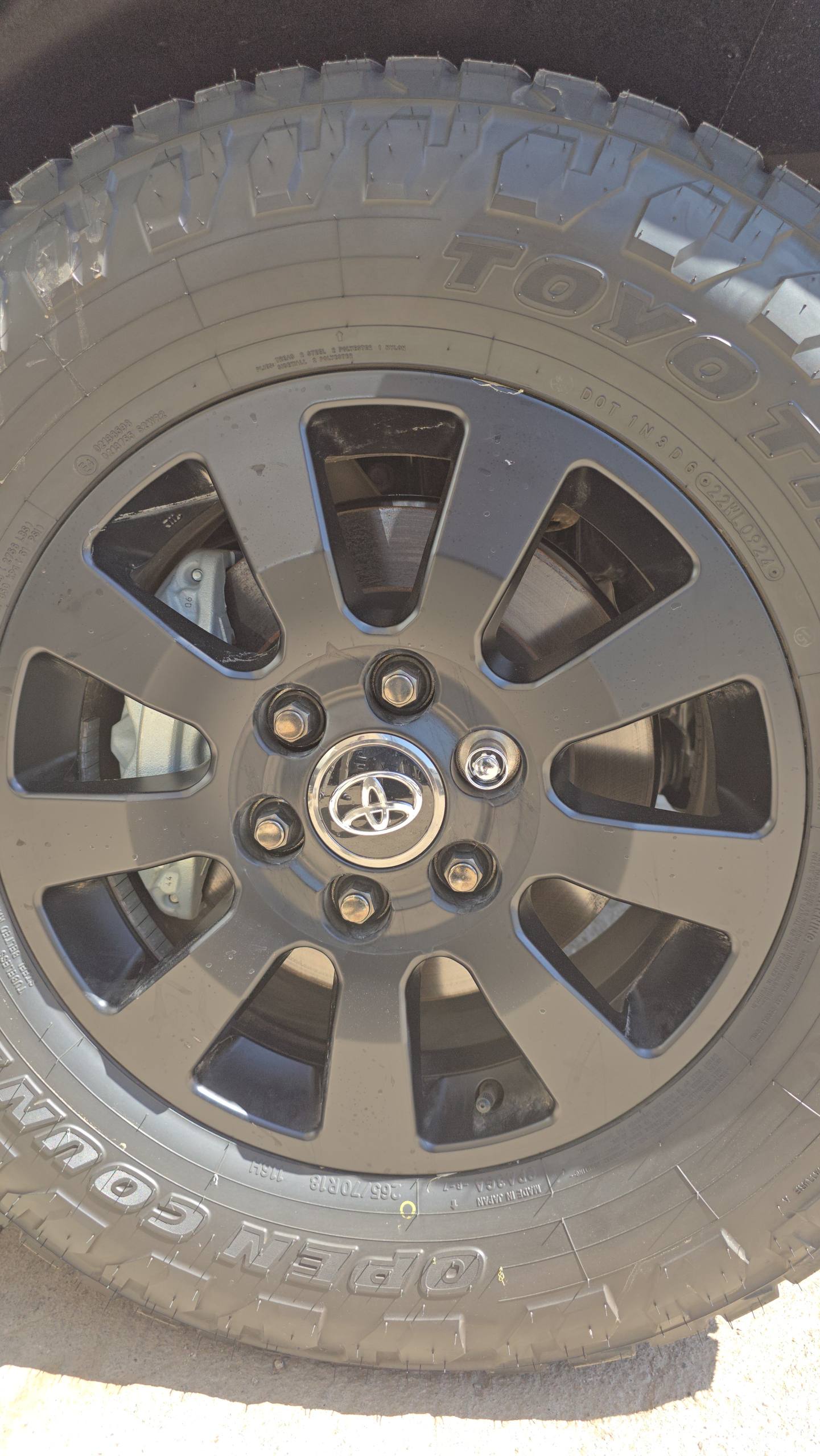 Tire Locker